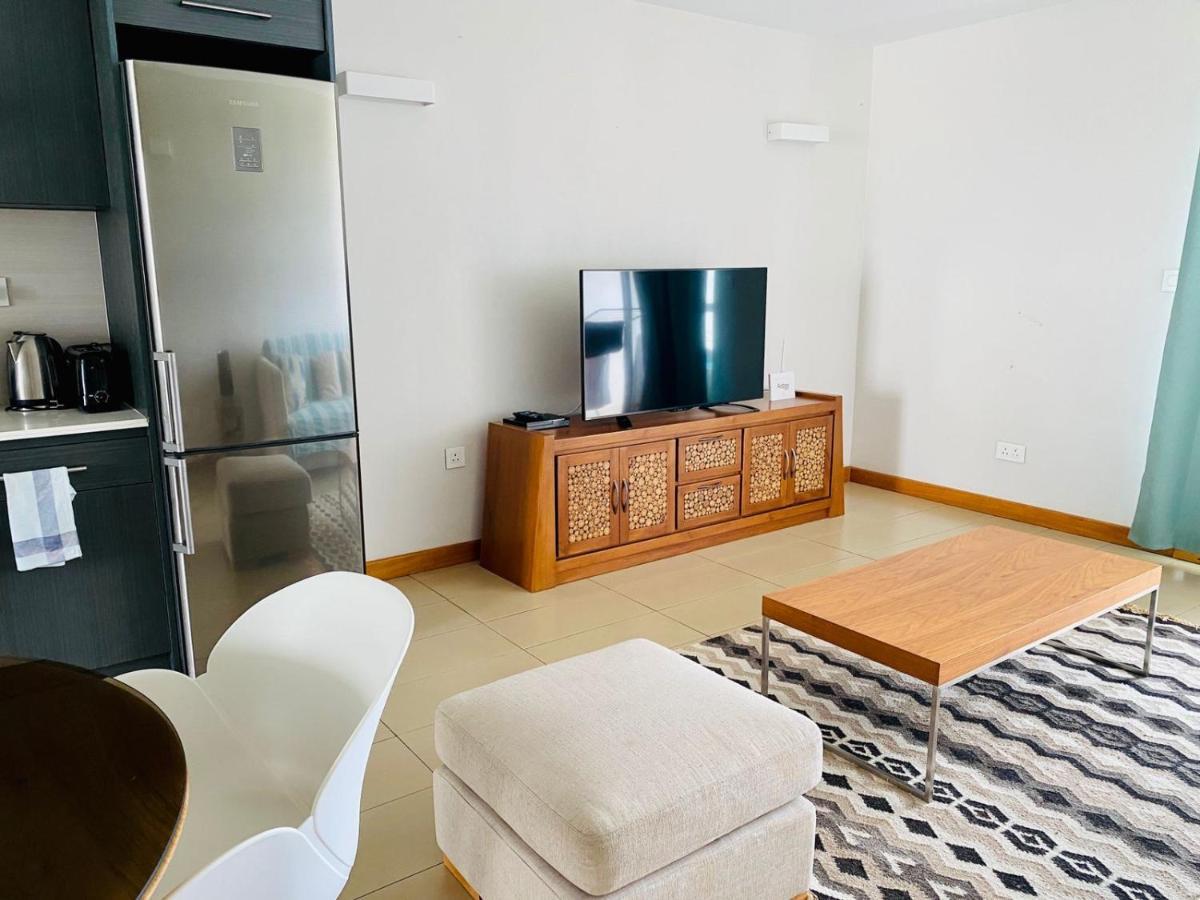 Appartement Spacieux A 5 Minutes De La Plage Mont-Choisy Ngoại thất bức ảnh