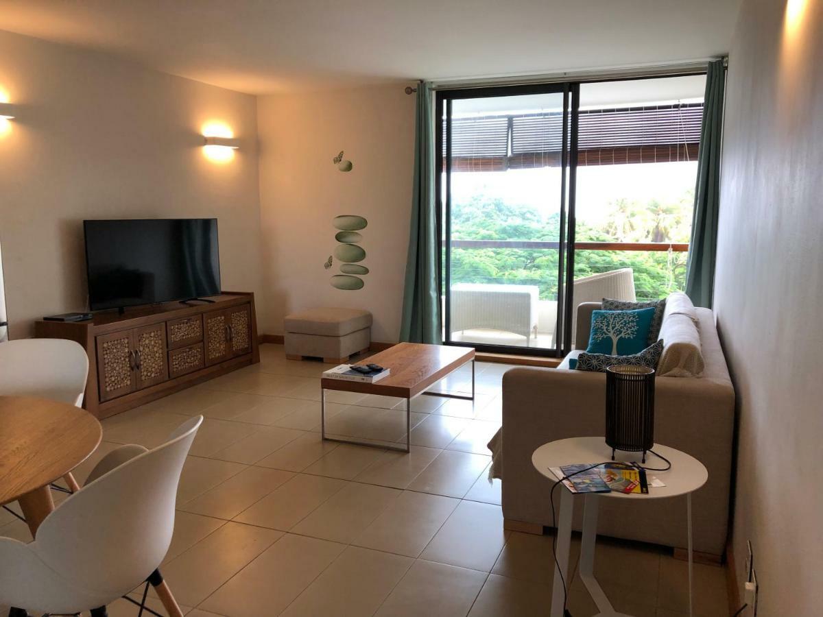 Appartement Spacieux A 5 Minutes De La Plage Mont-Choisy Ngoại thất bức ảnh